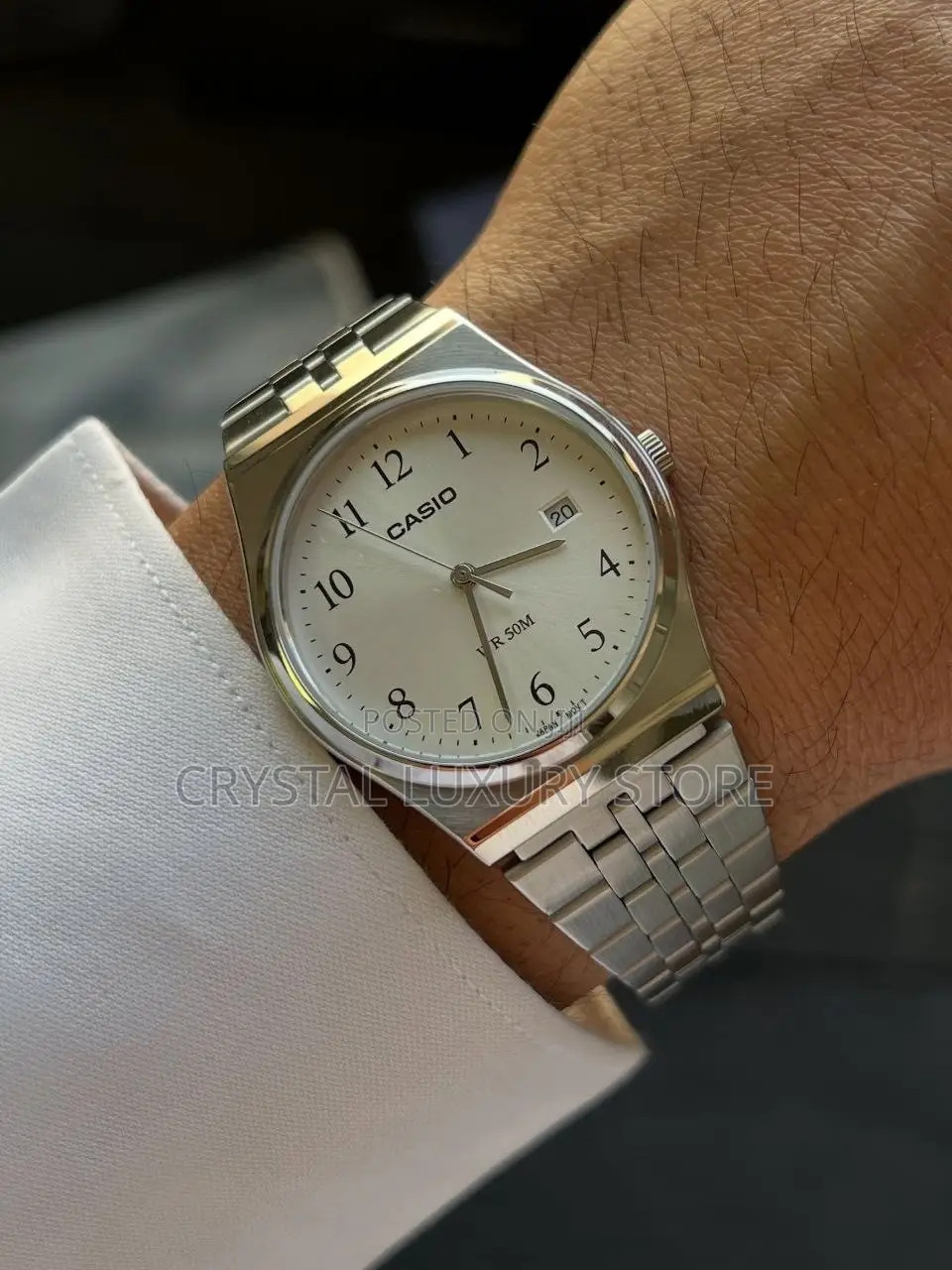 Casio Quality Luxury Men Chain Strap Wristwatch