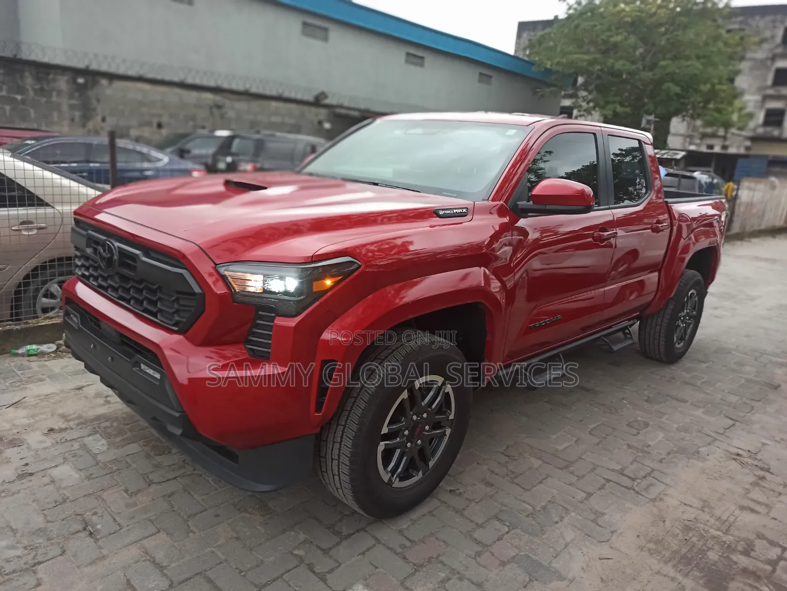 Toyota Tacoma TRD Off-Road Double Cab 4WD 6.1 ft. SB 2025 Red
