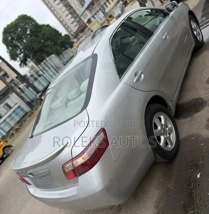 Toyota Camry LE 4dr Sedan (2.4L 4cyl 5A) 2008 Silver