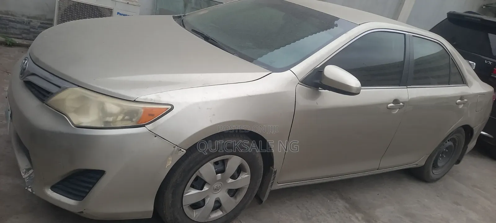 Toyota Camry 2014 Gold
