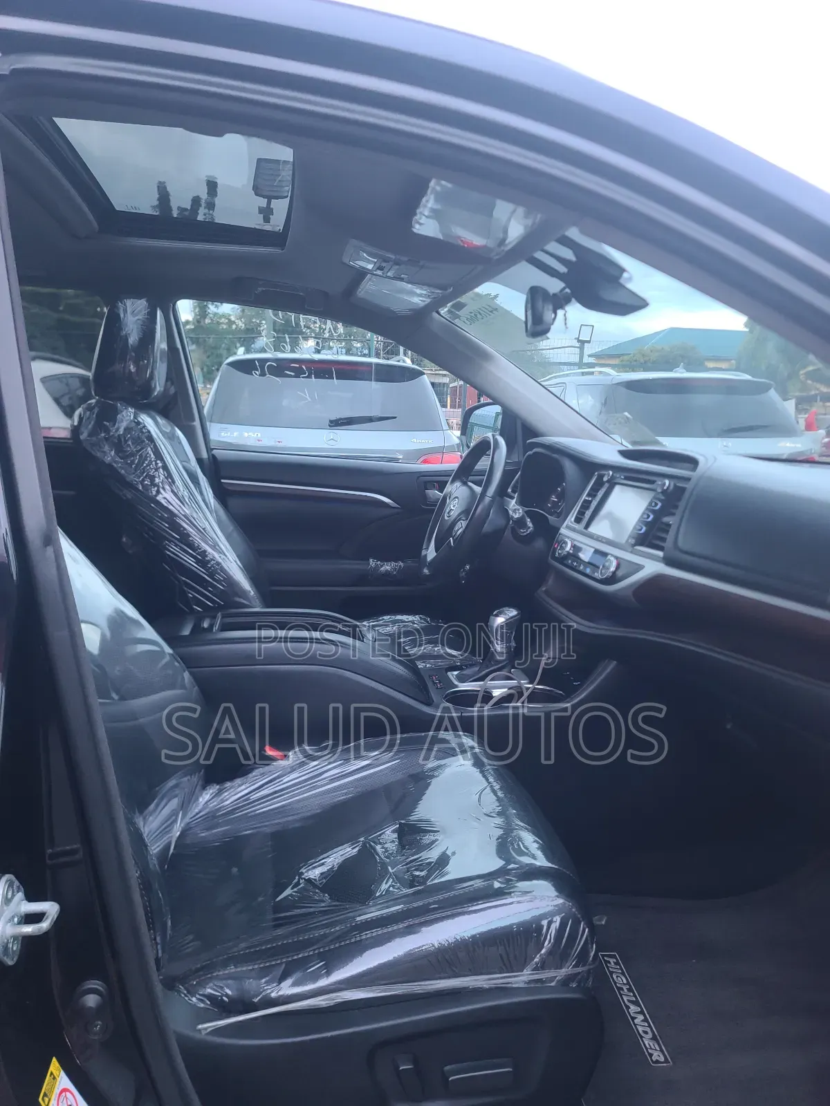 Toyota Highlander Limited Platinum 4x4 V6 (3.5L 6cyl 8A) 2017 Black