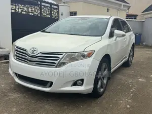 Toyota Venza LE 2013 Off white