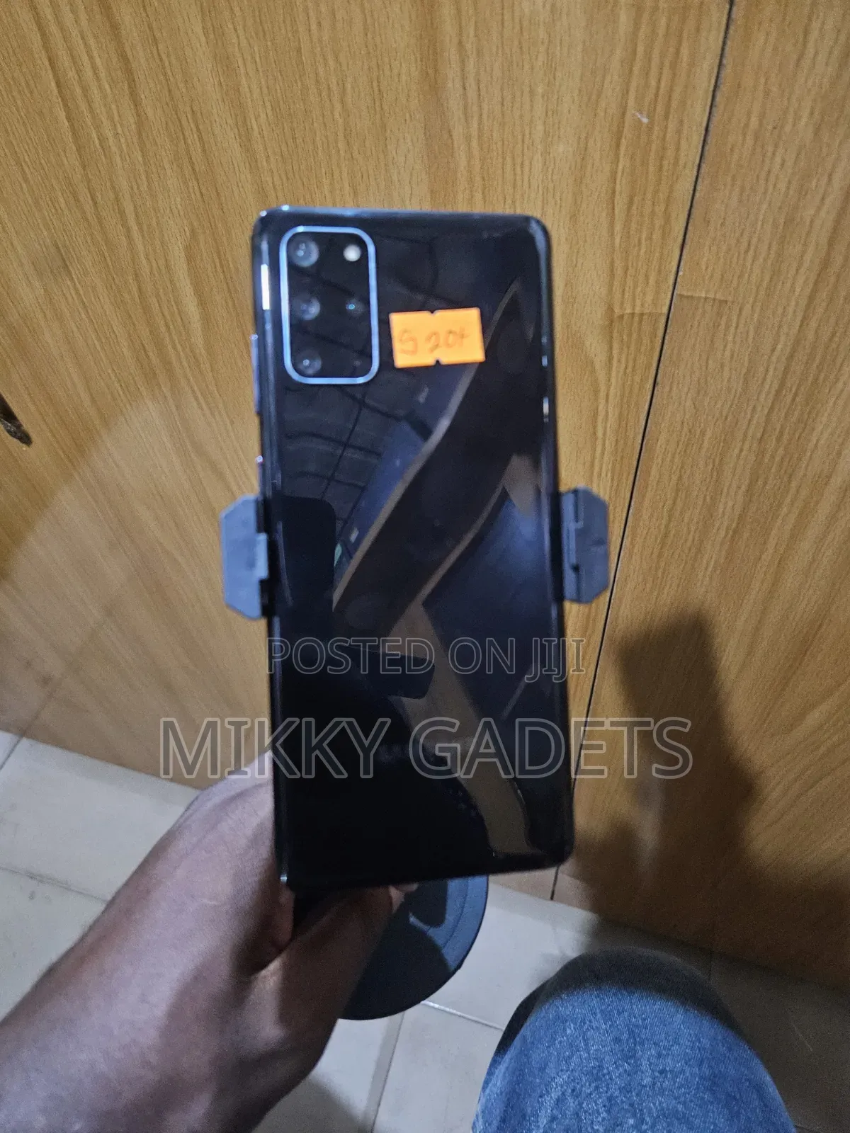 Samsung Galaxy S20+ 128 GB Black