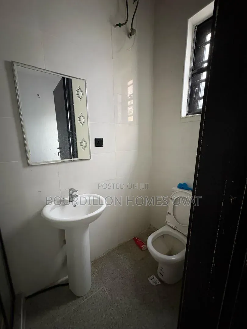 4bdrm Duplex in Orchid Lekki Lagos for rent