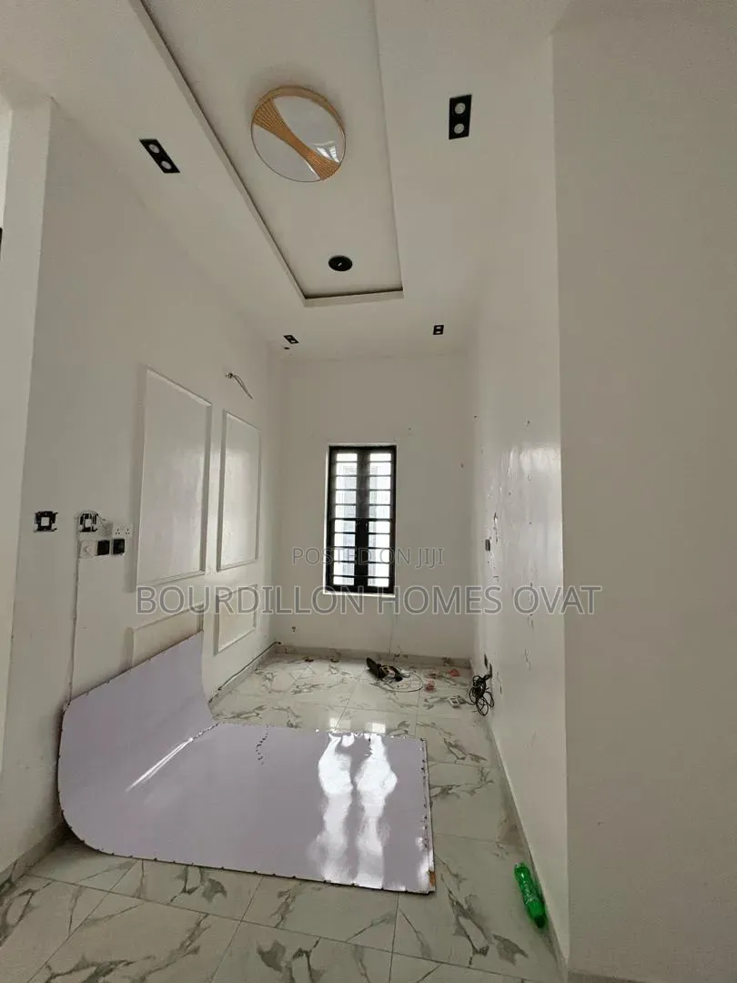 4bdrm Duplex in Orchid Lekki Lagos for rent