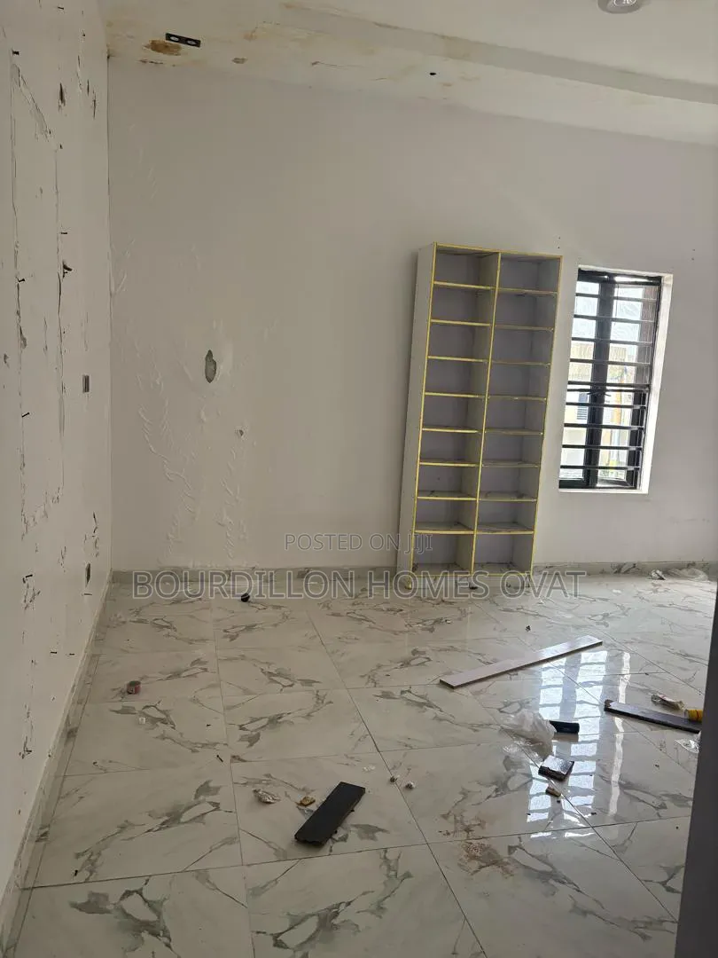 4bdrm Duplex in Orchid Lekki Lagos for rent
