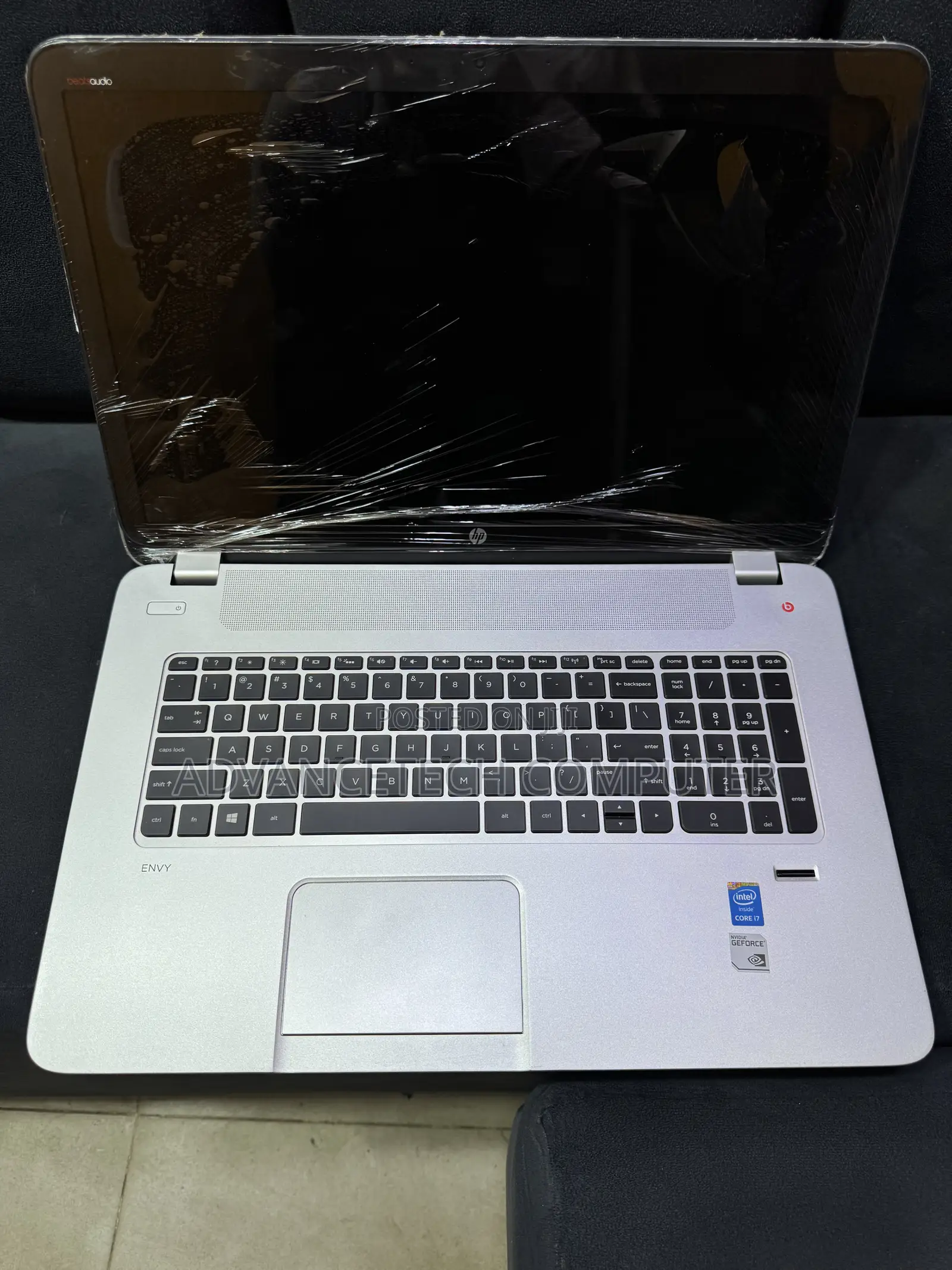 Laptop HP Envy 17 8GB Intel Core i7 HDD 500GB
