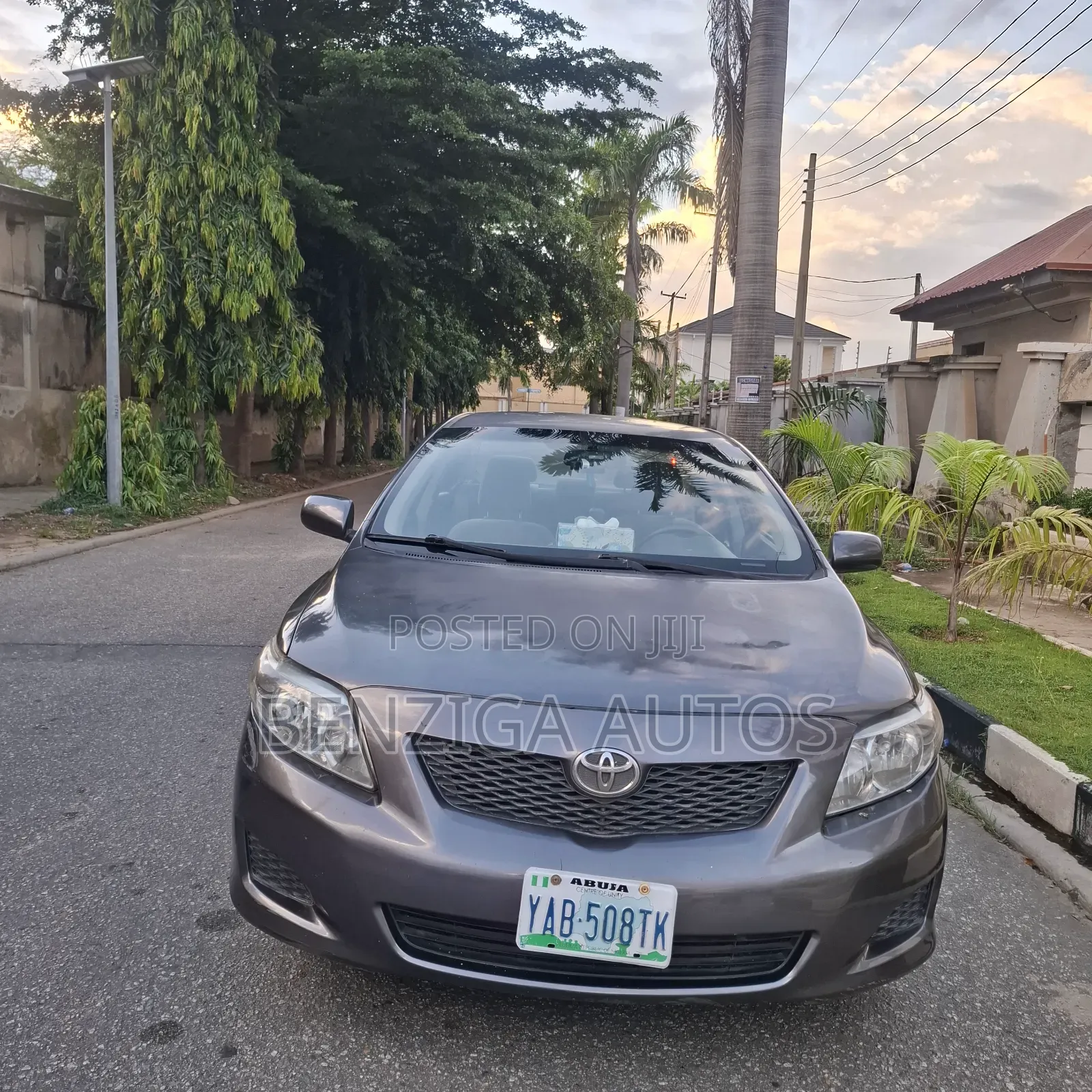 Toyota Corolla 2010 Gray