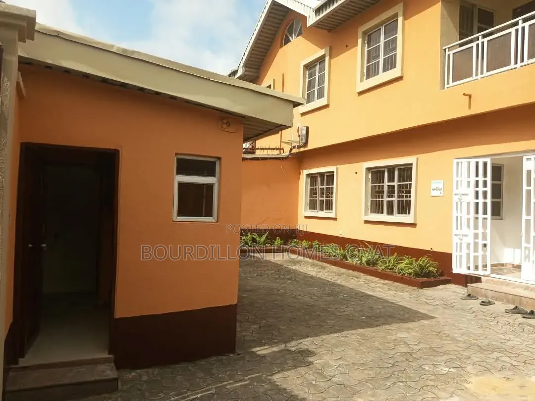 4bdrm Duplex in Oniru Victoria for rent