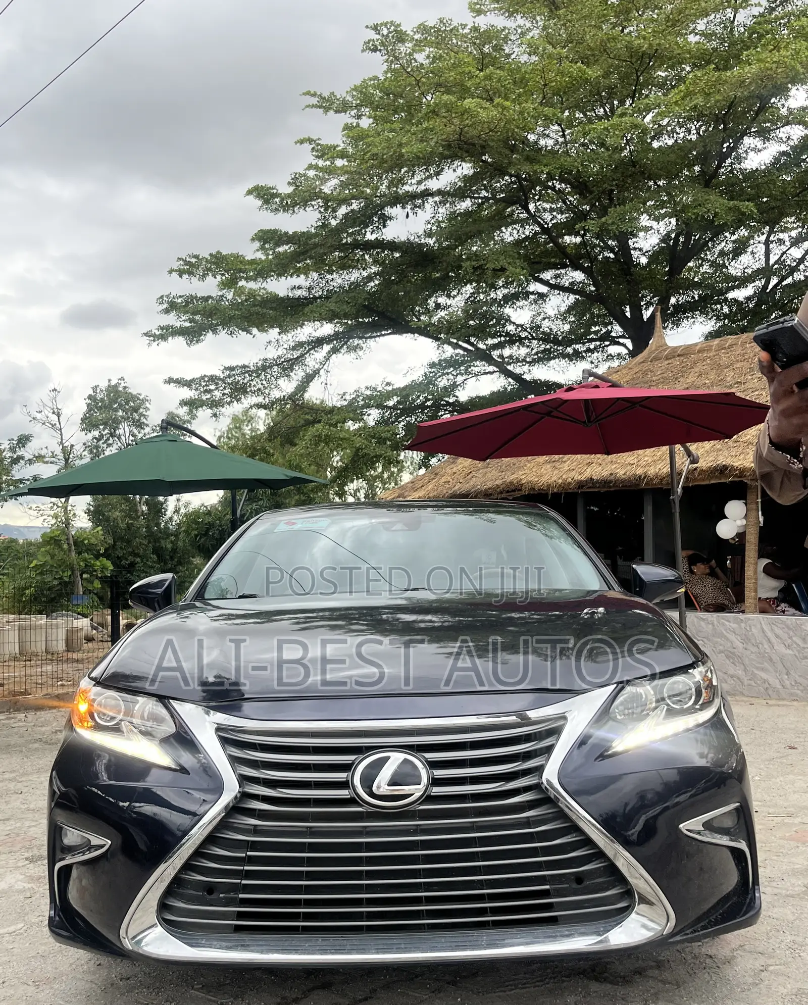 Lexus ES 2018 Blue