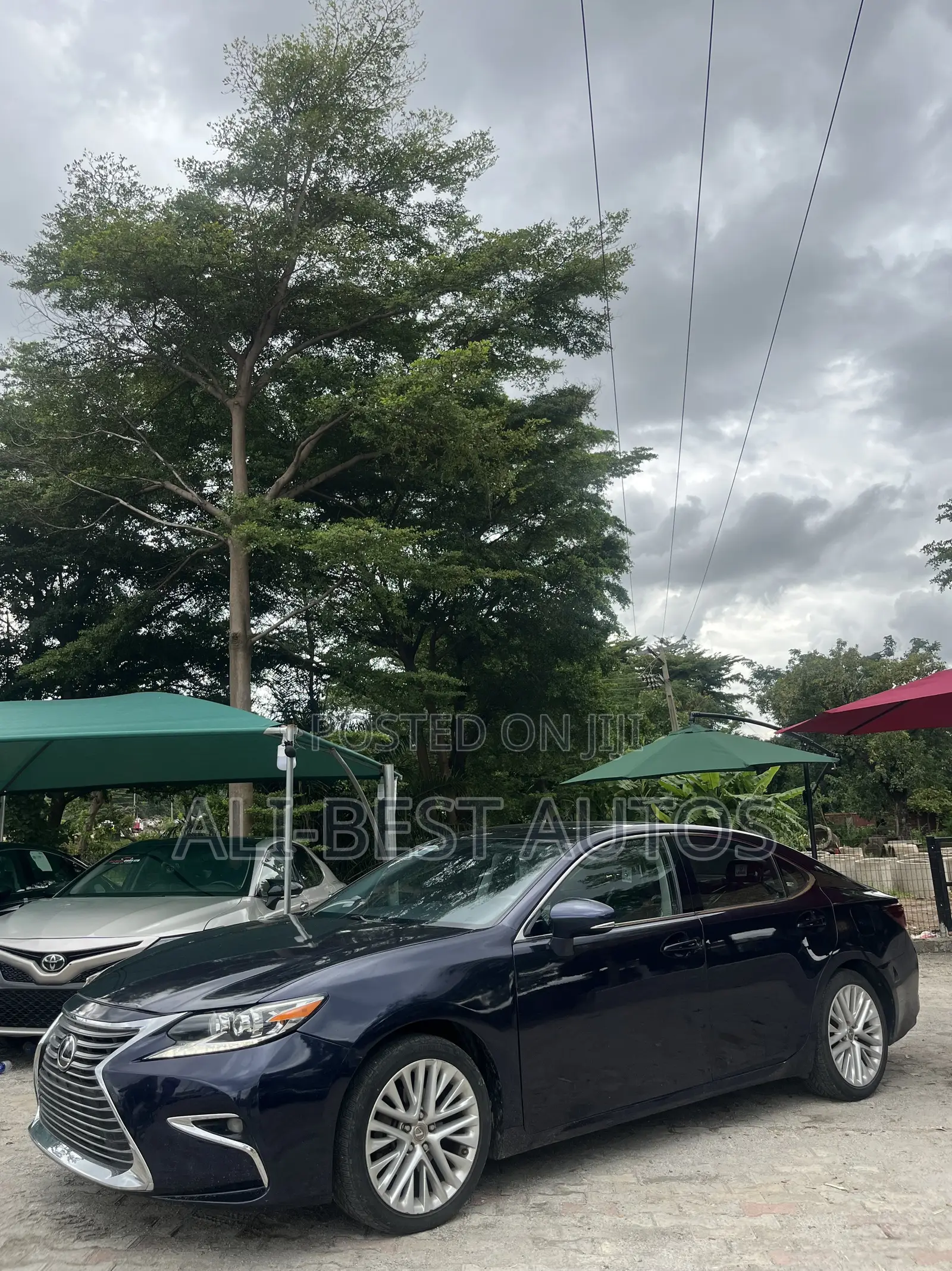 Lexus ES 2018 Blue