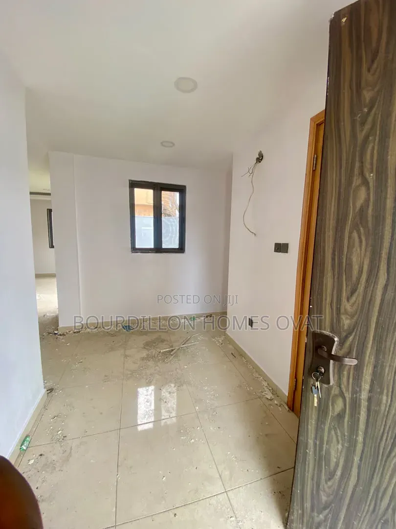 4bdrm Duplex in Abacha Estate for rent