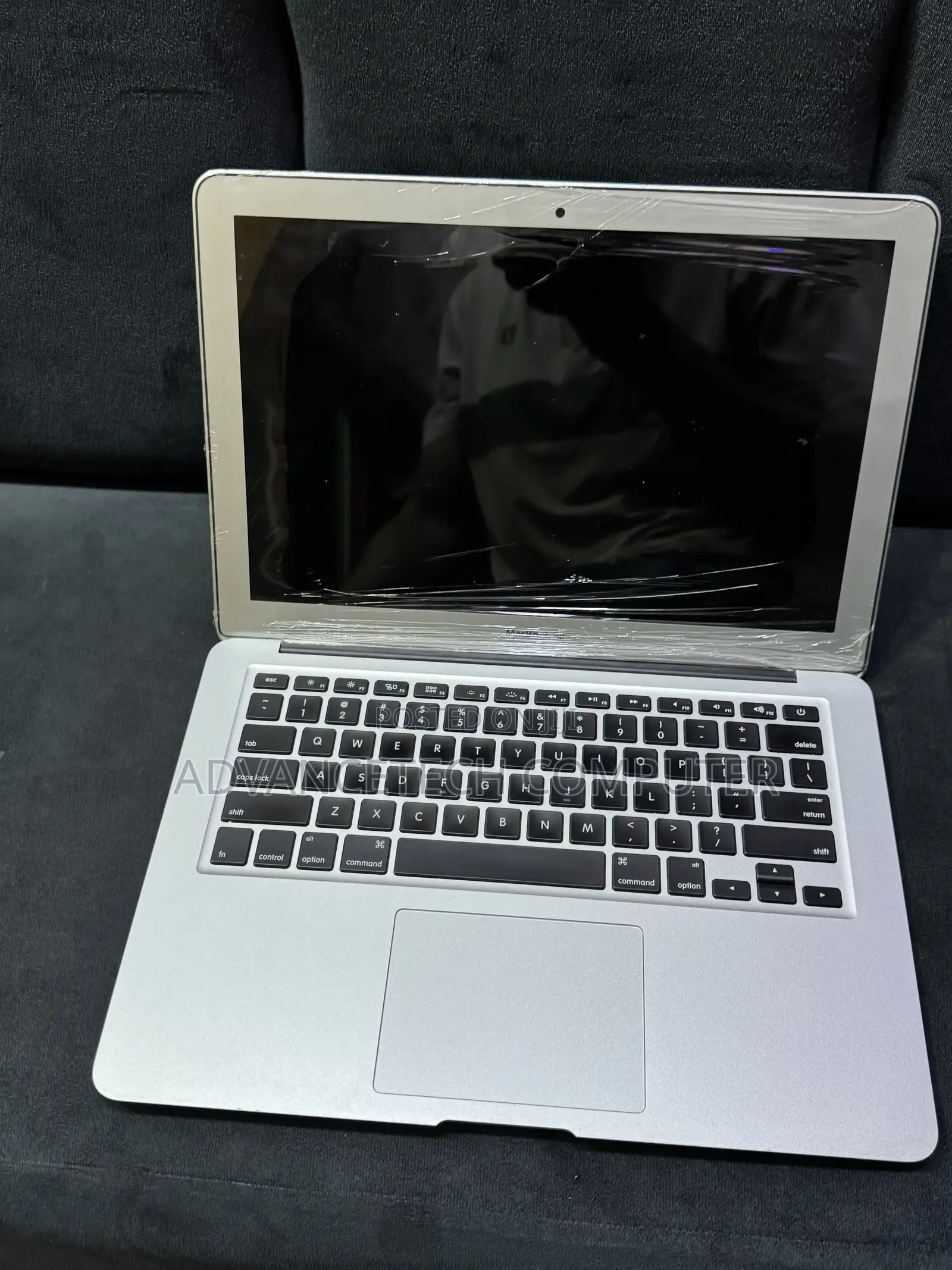 Laptop Apple MacBook Air 2015 4GB Intel Core i5 SSD 128GB