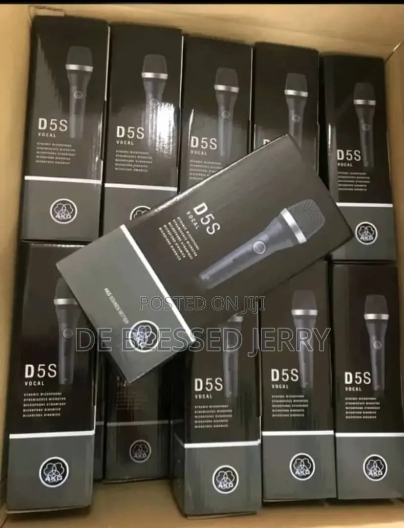 AKG D5S Wired Dynamic Vocal Microphone