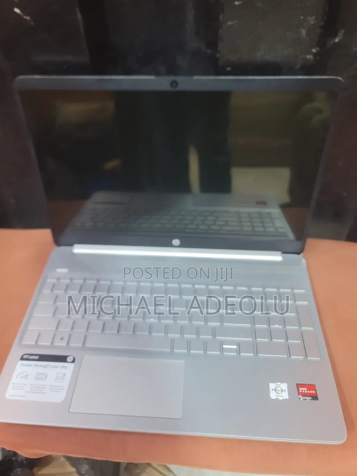 Laptop HP Envy 15-ep0xxx 8GB AMD A10 SSD 256GB