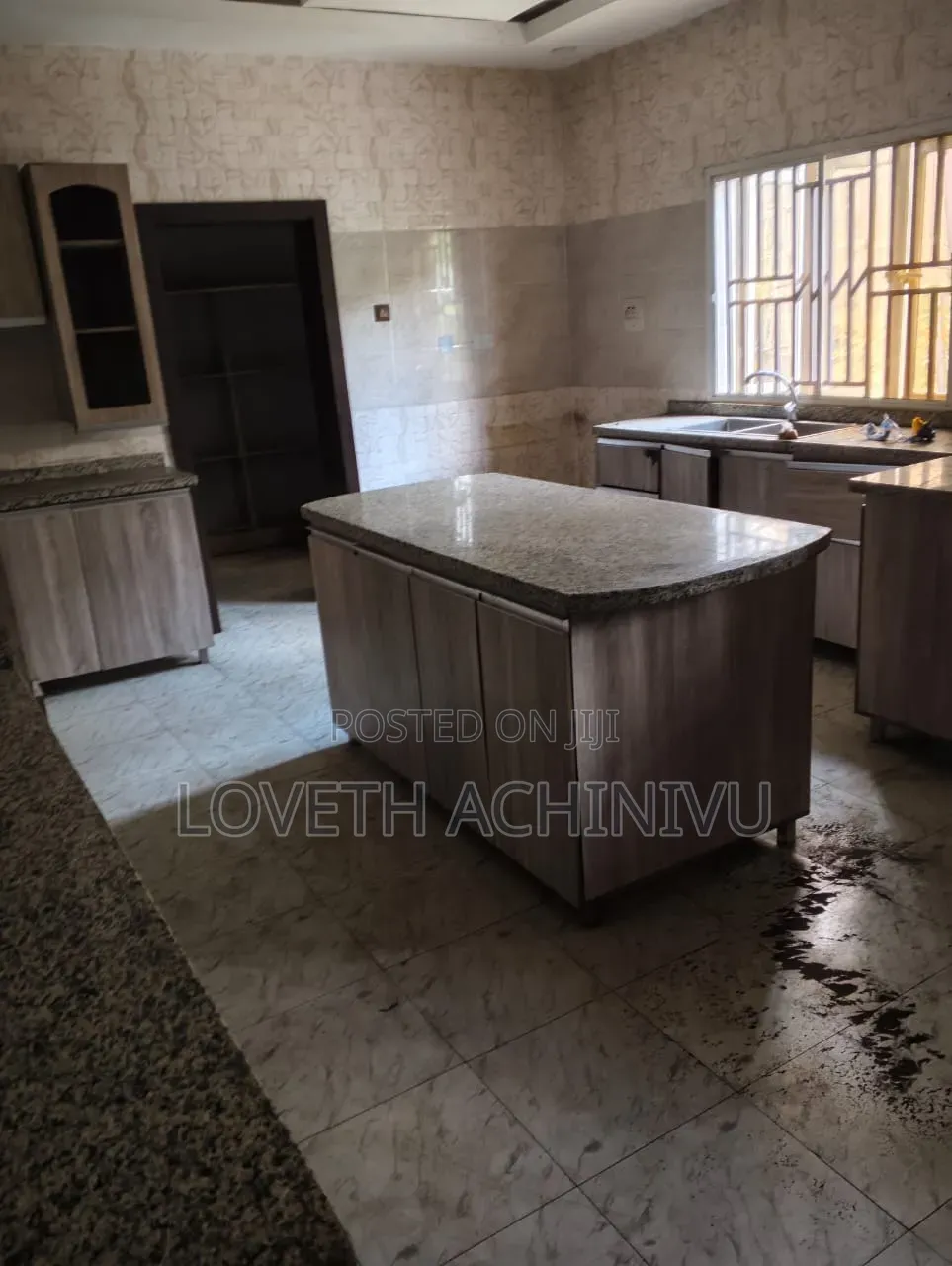 5bdrm Duplex in Guzape District for rent