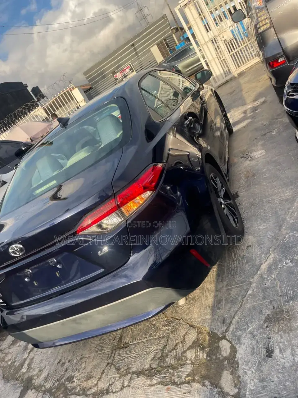 Toyota Corolla LE 2020 Blue