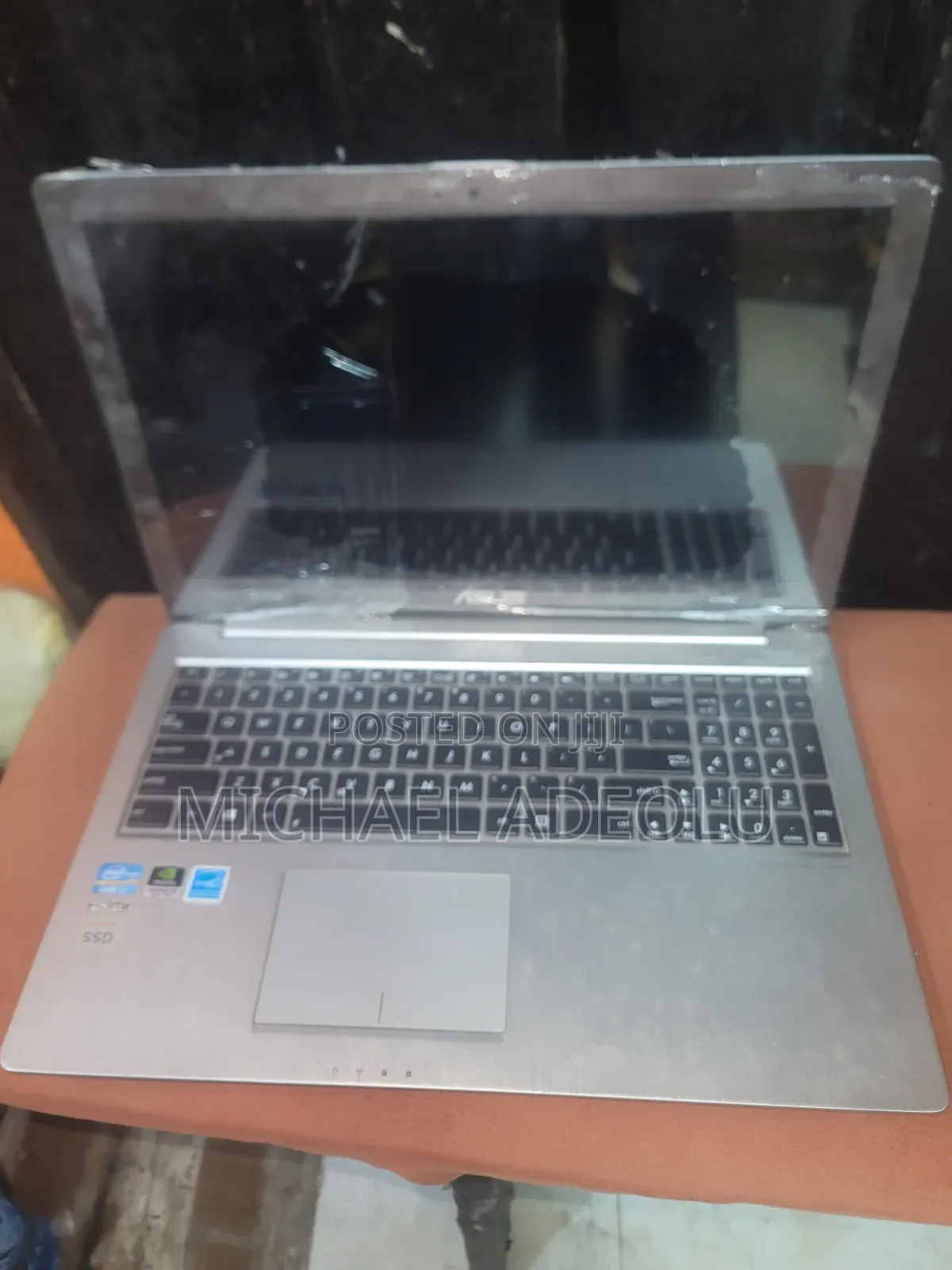 Laptop Asus UX51VZ 8GB Intel Core i7 SSD 256GB