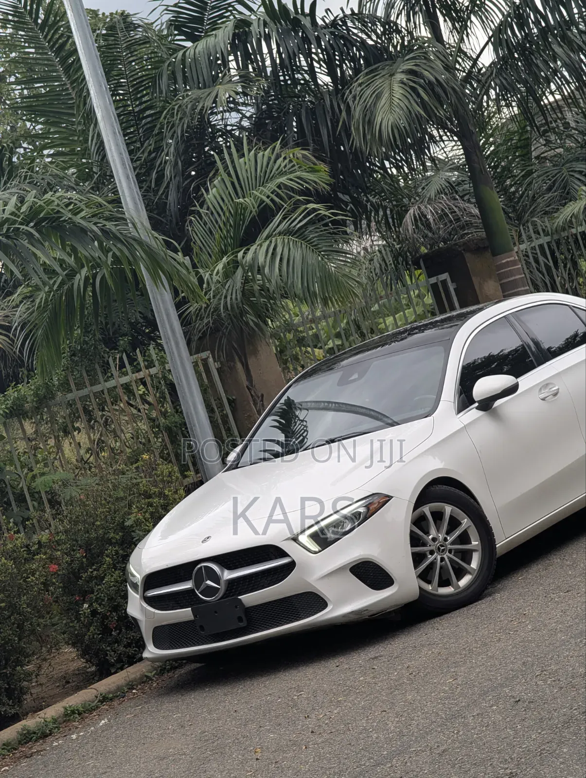 Mercedes-Benz A-Class A 220 4MATIC 2022 White