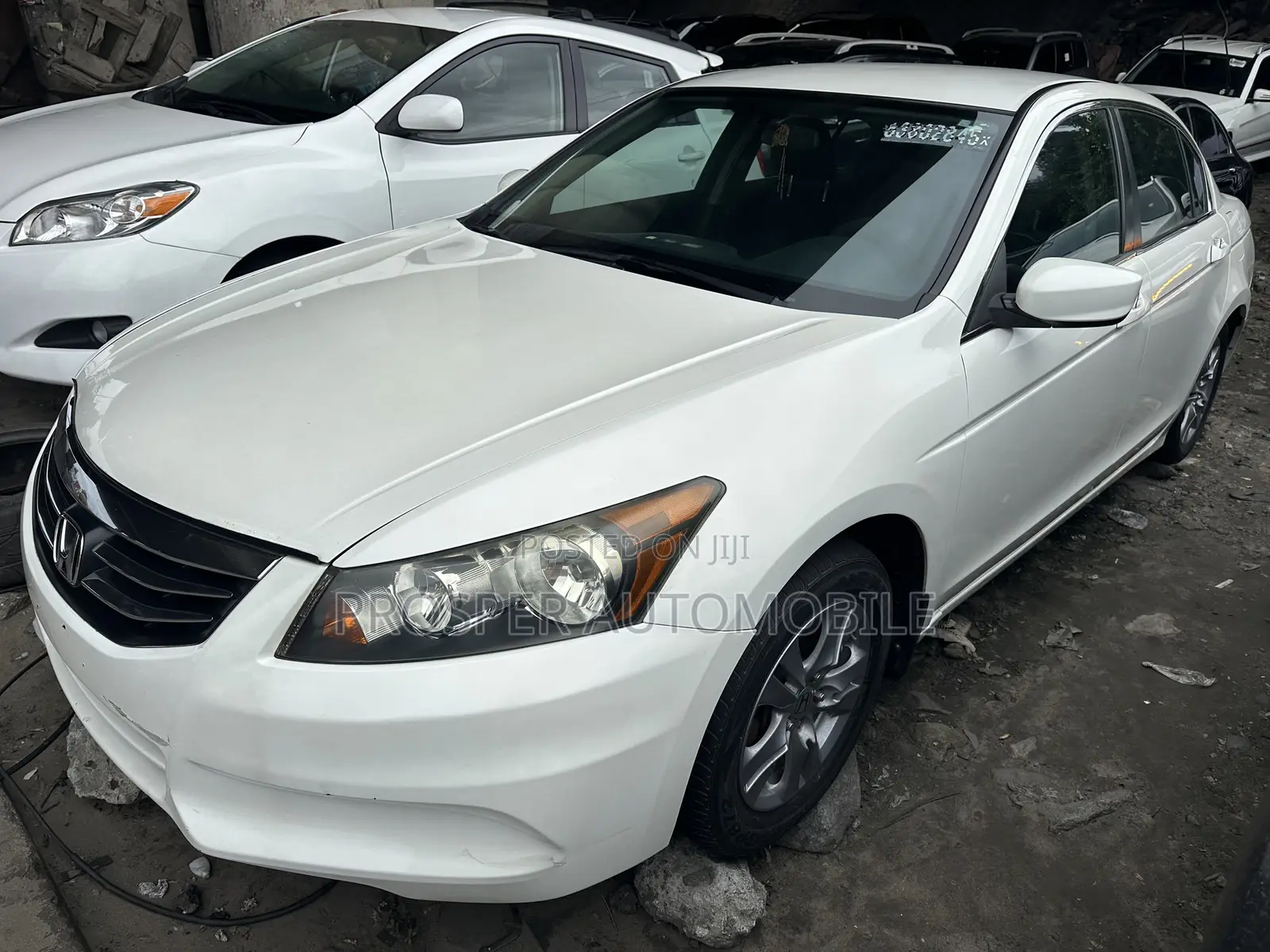 Honda Accord Sedan SE 2011 White