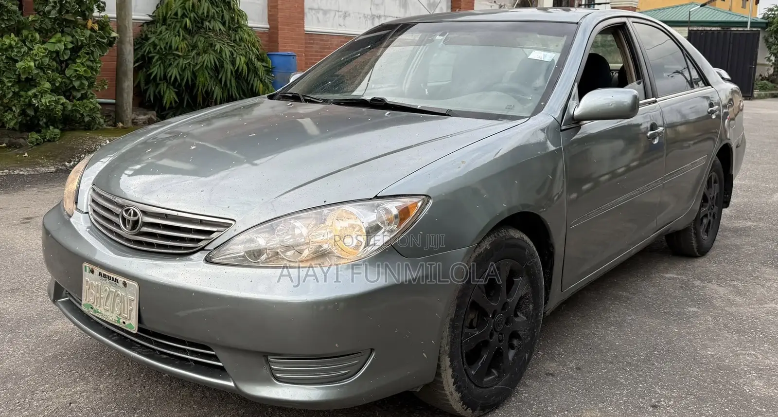 Toyota Camry 2005 Gray