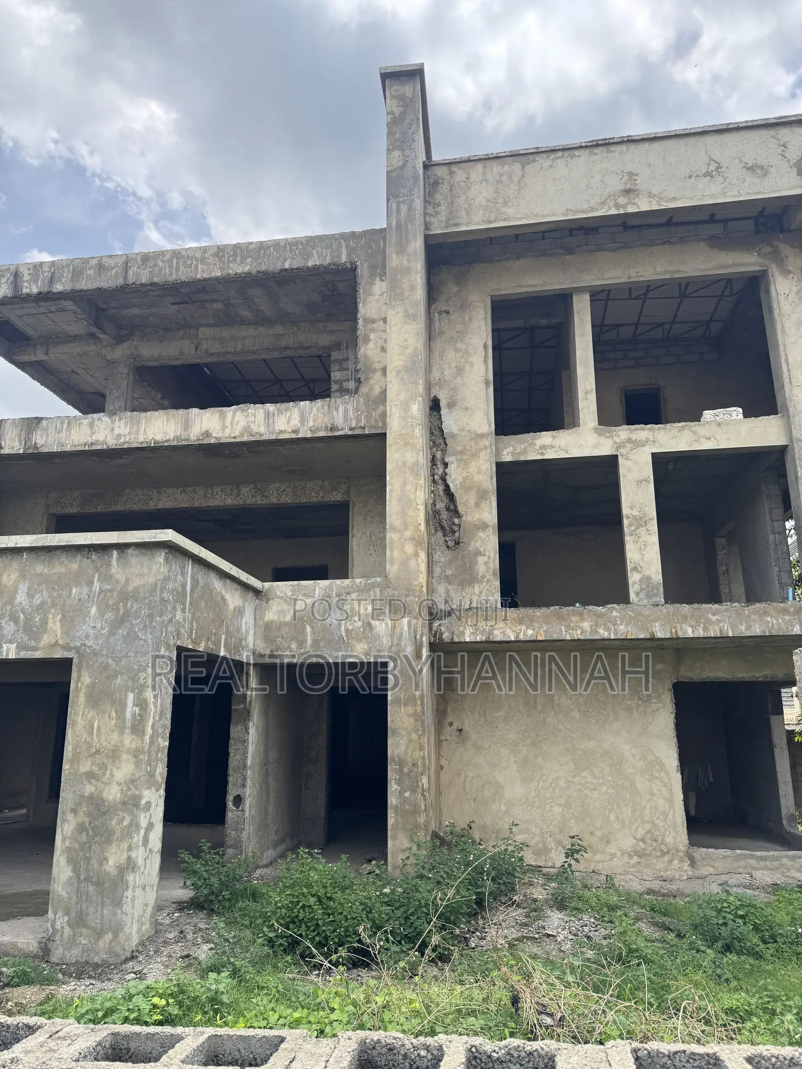 5bdrm Villa in Asokoro for sale