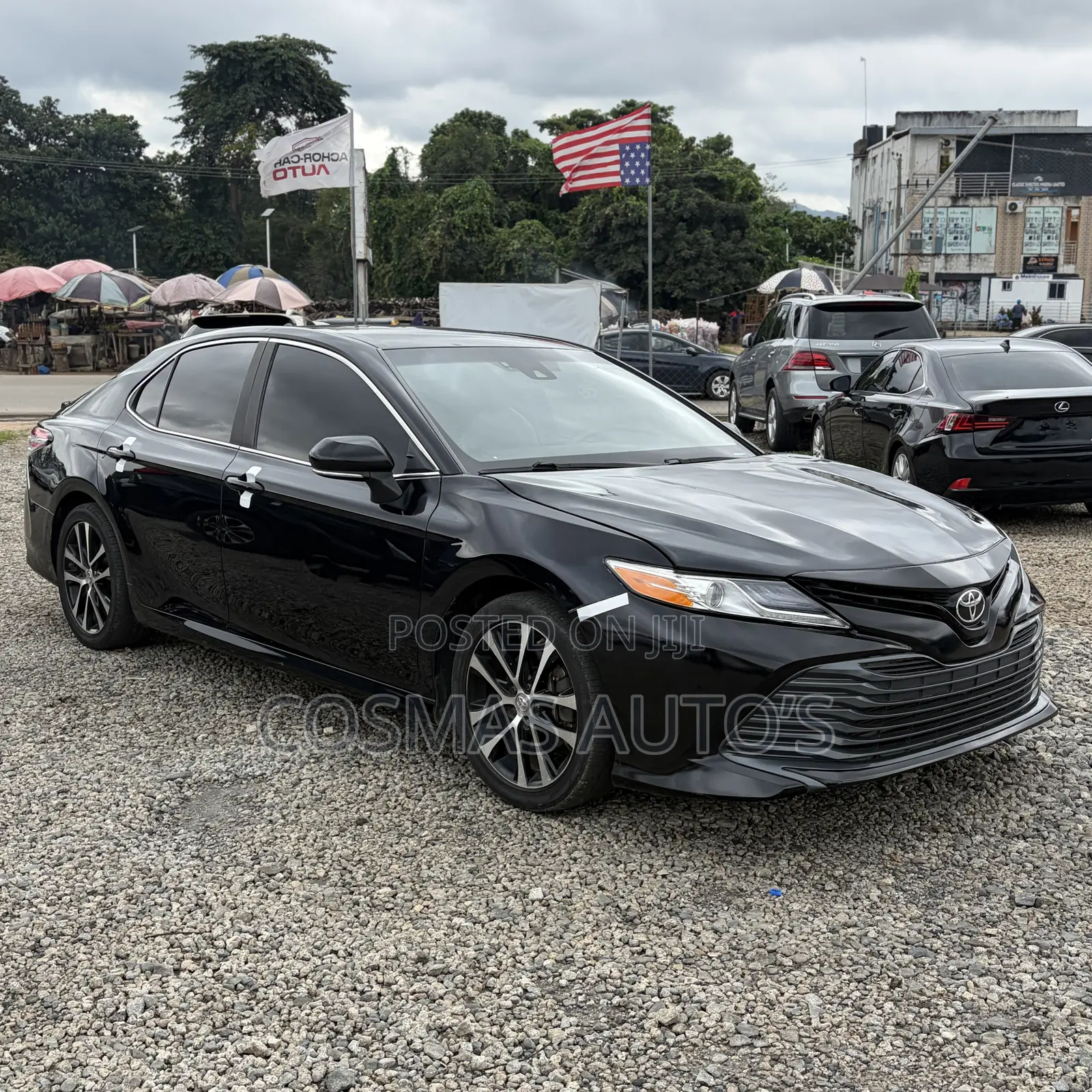 Toyota Camry XLE FWD (2.5L 4cyl 8AM) 2018 Black