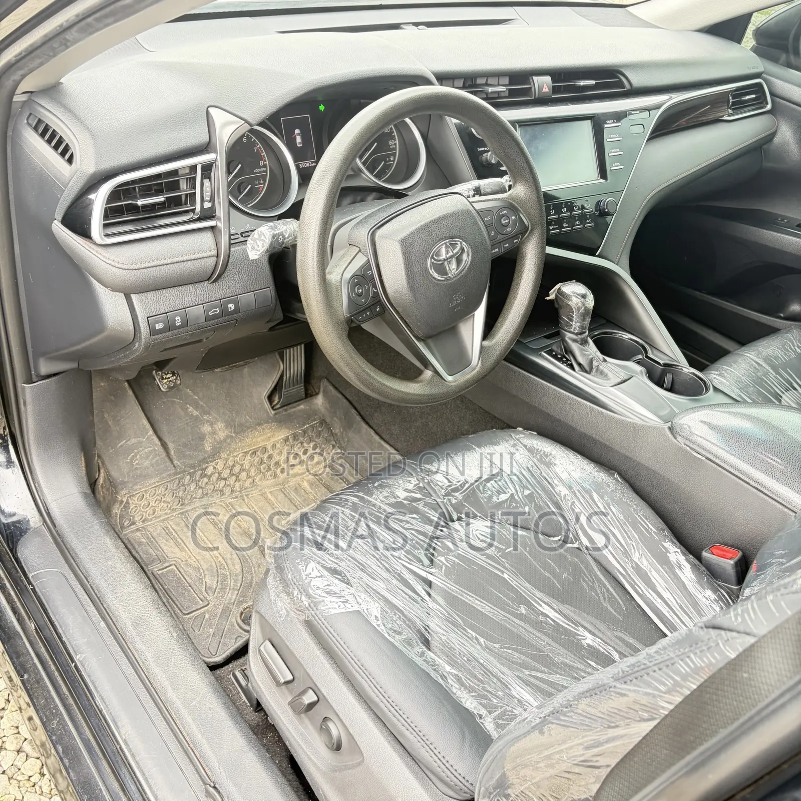 Toyota Camry XLE FWD (2.5L 4cyl 8AM) 2018 Black