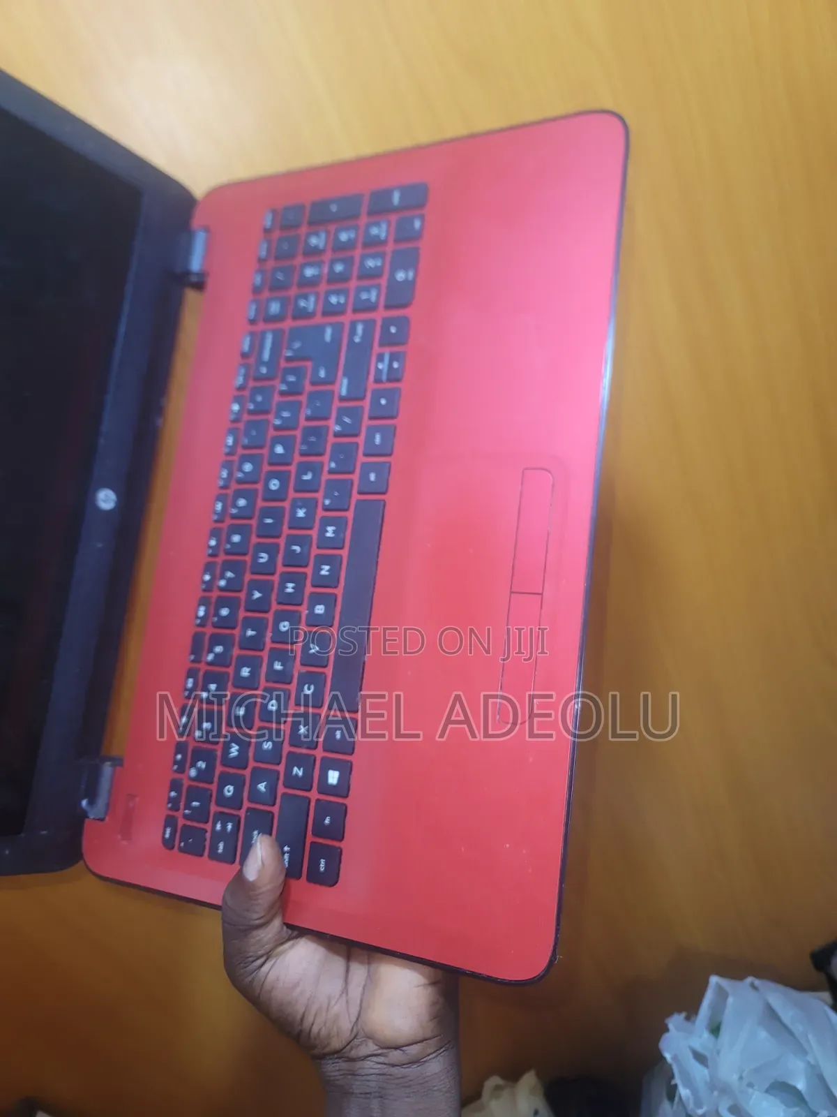 Laptop HP 15-da2933nia 4GB AMD A8 HDD 250GB