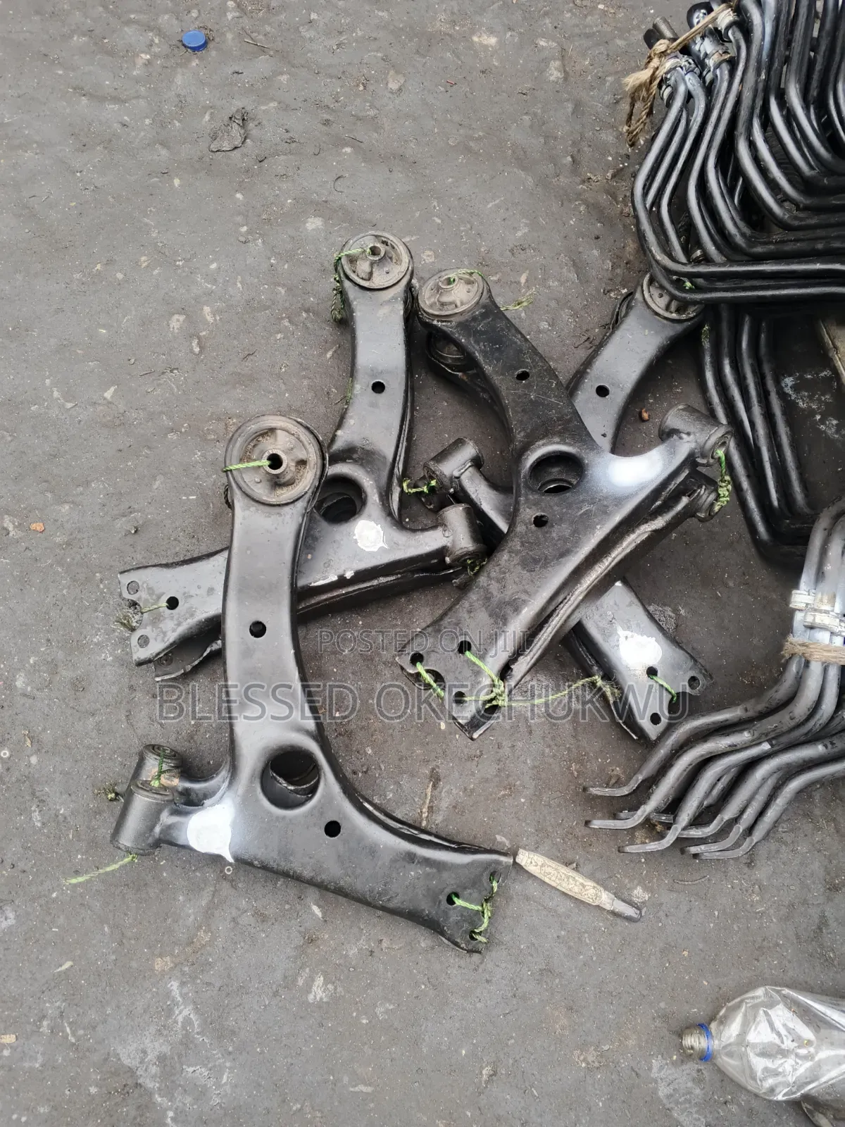 Lower Arm Toyota Corolla 2005-2010
