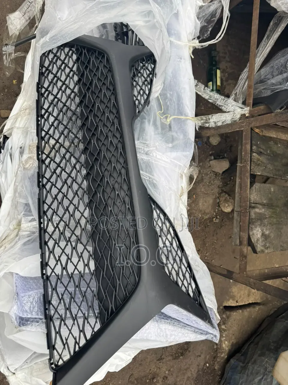Down Grill for Toyota Camry 2018 Sports