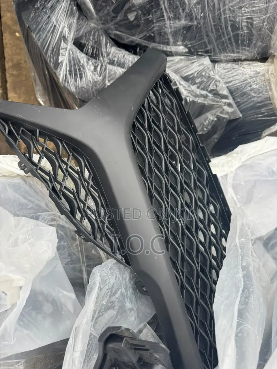 Down Grill for Toyota Camry 2018 Sports
