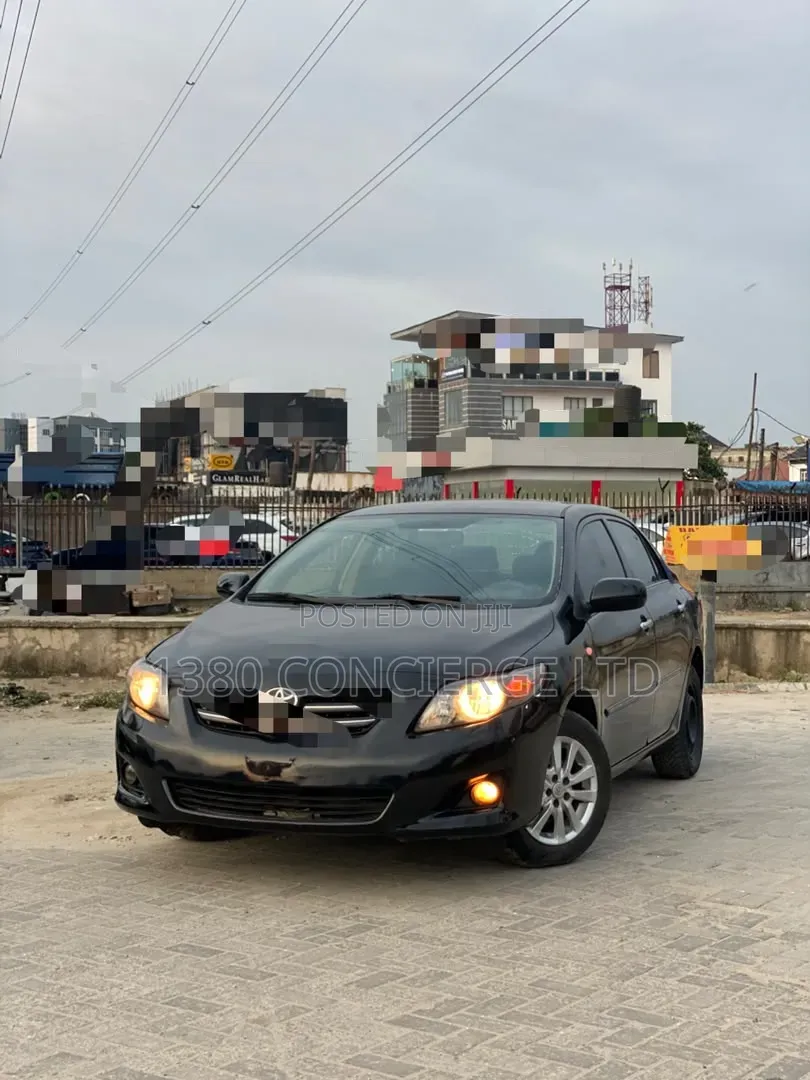 Toyota Corolla 2009 Black