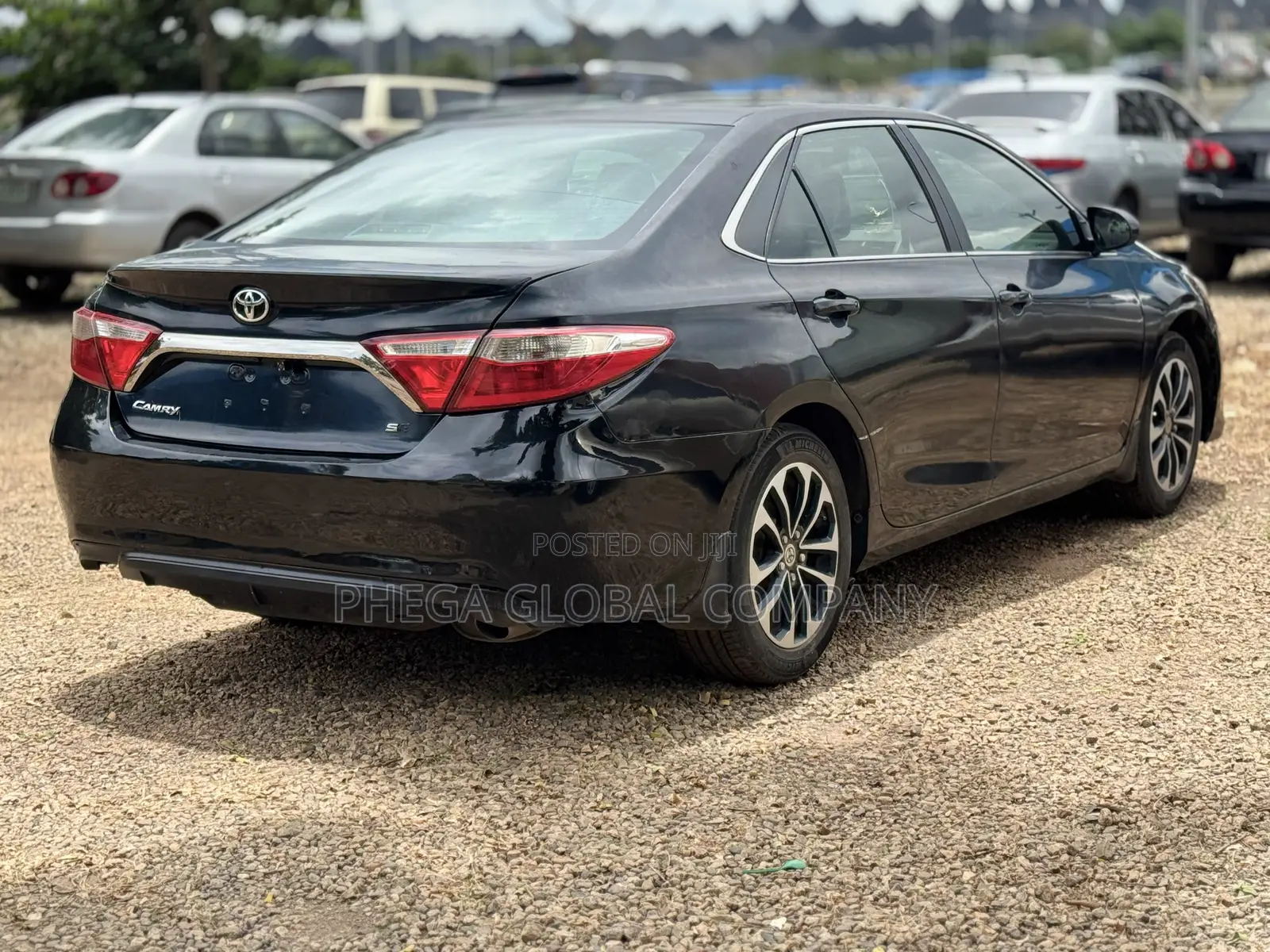 Toyota Camry SE 4dr Sedan (2.5L 4cyl 6A) 2015 Black