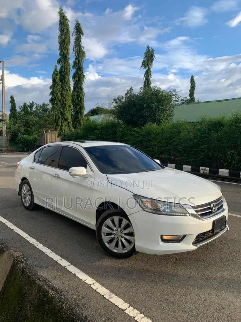 Honda Accord EX-L 4dr Sedan FWD (2.4L 4cyl 2A) 2013 White