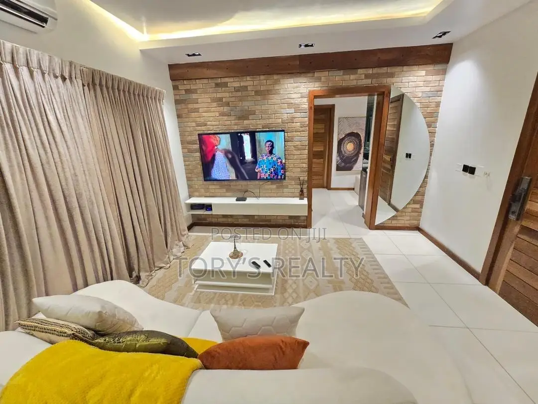 Luxuriously Furnished 1 Bedroom Apartment With Pool Ps5