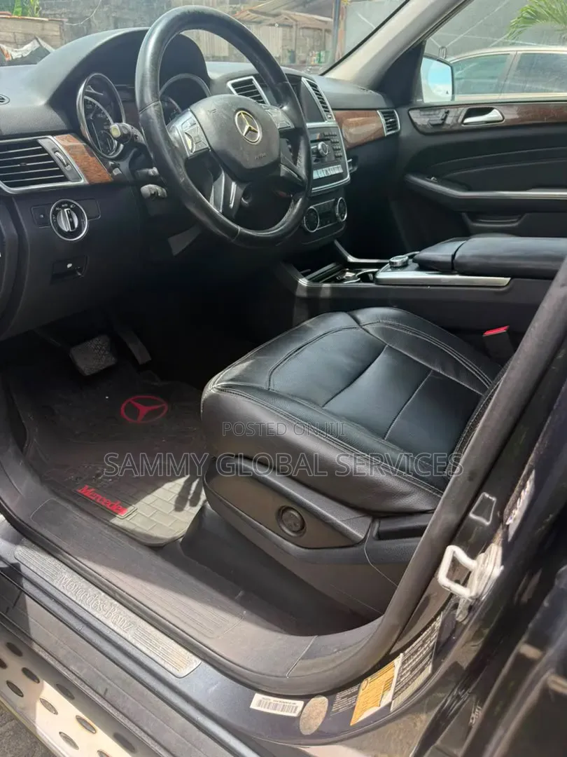 Mercedes-Benz M Class ML 350 4Matic 2012 Gray