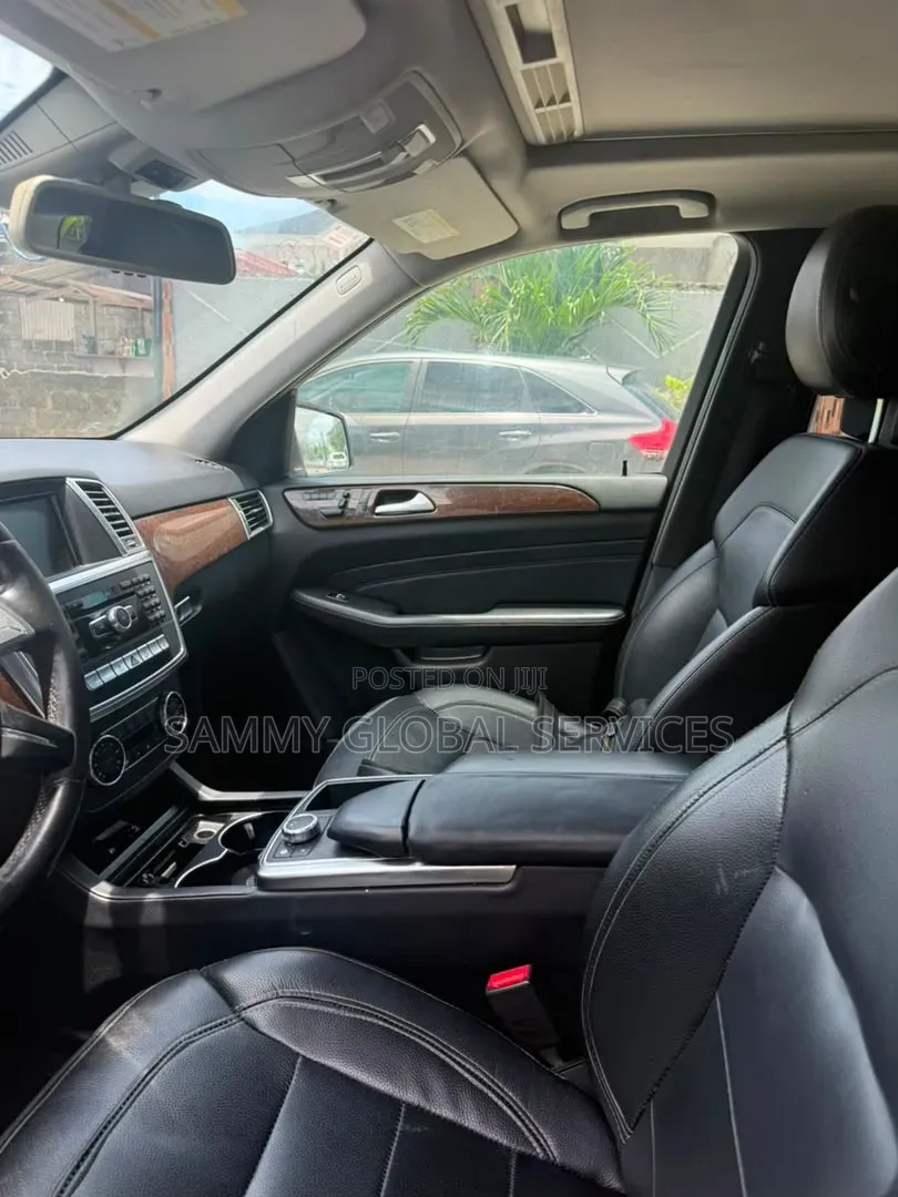 Mercedes-Benz M Class ML 350 4Matic 2012 Gray