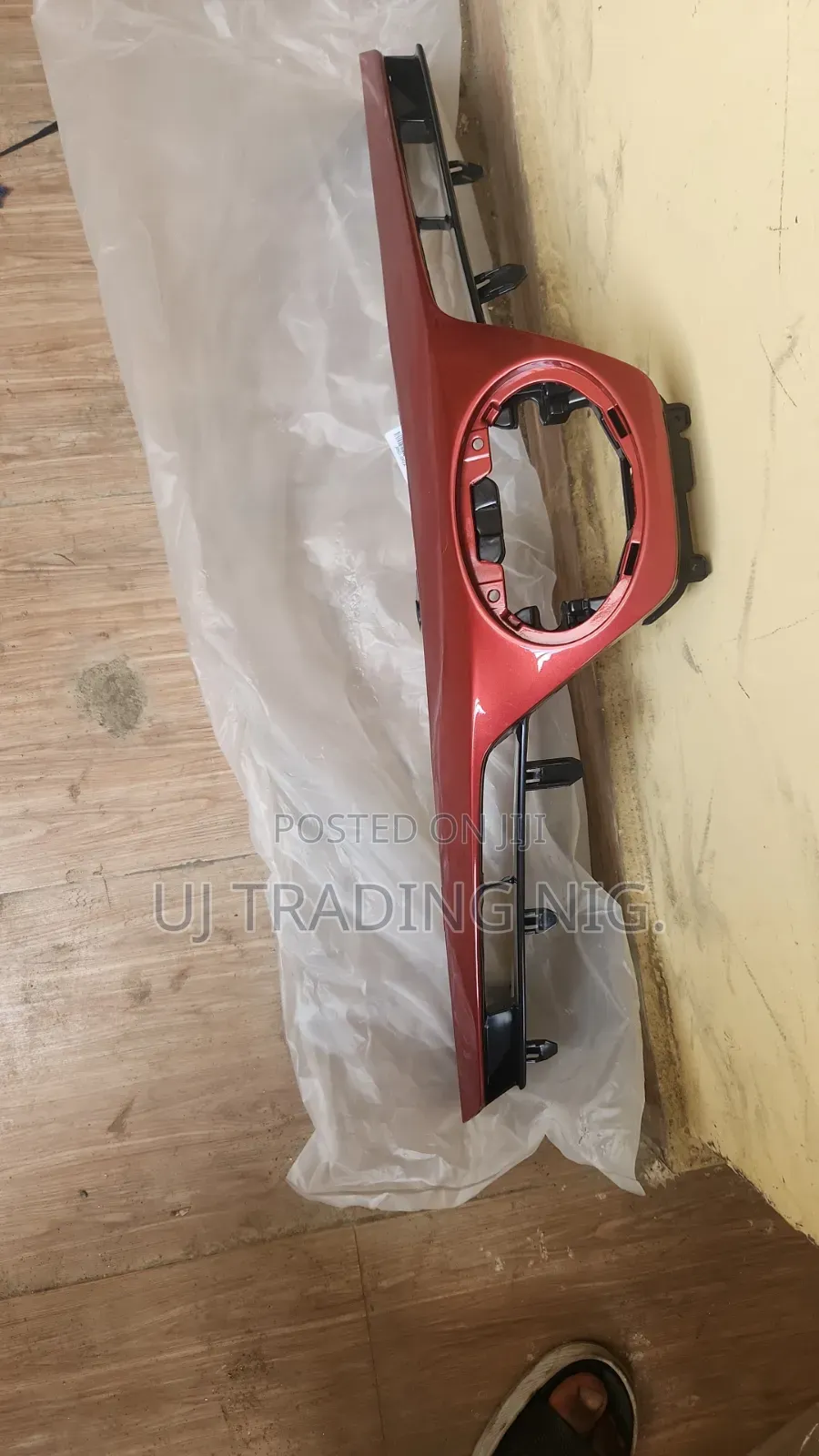 Bumper Grille Corolla Se 2017 USA