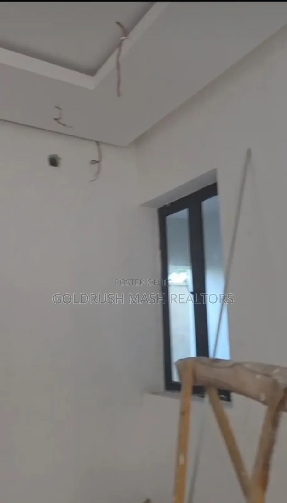 Furnished 3bdrm Townhouse/Terrace in Phase 1/ Gbagada for sale