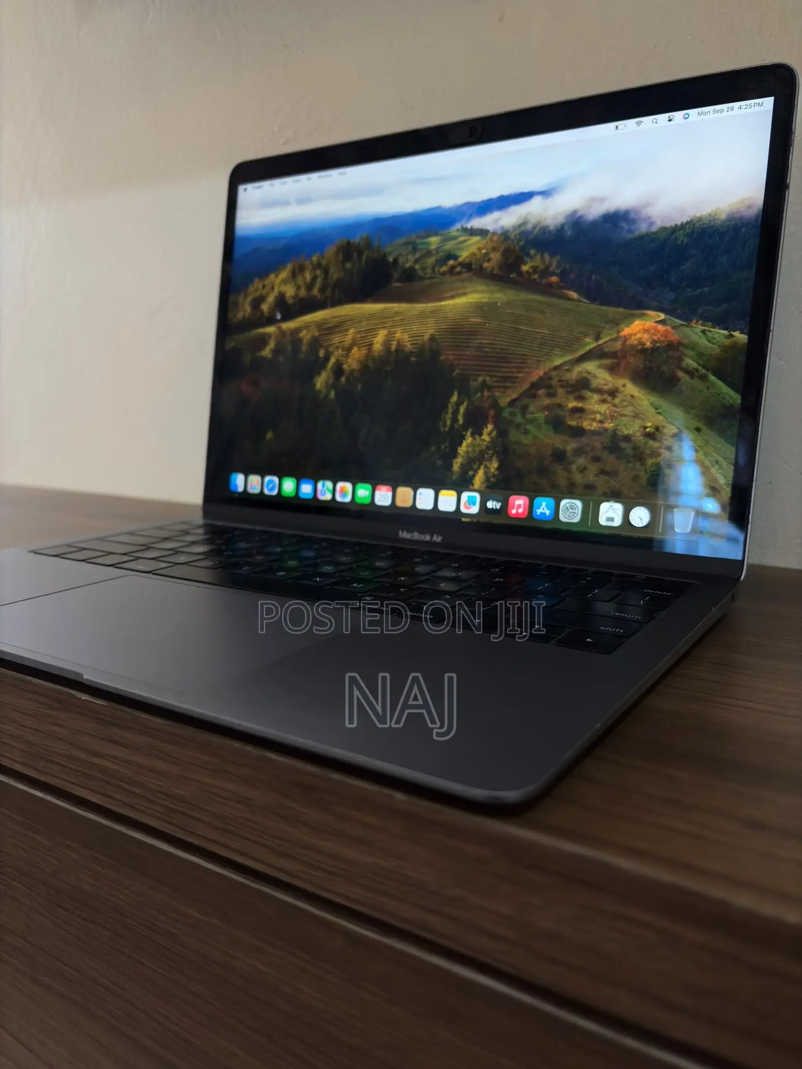 Laptop Apple MacBook Air 2018 8GB Intel Core i5 SSD 128GB
