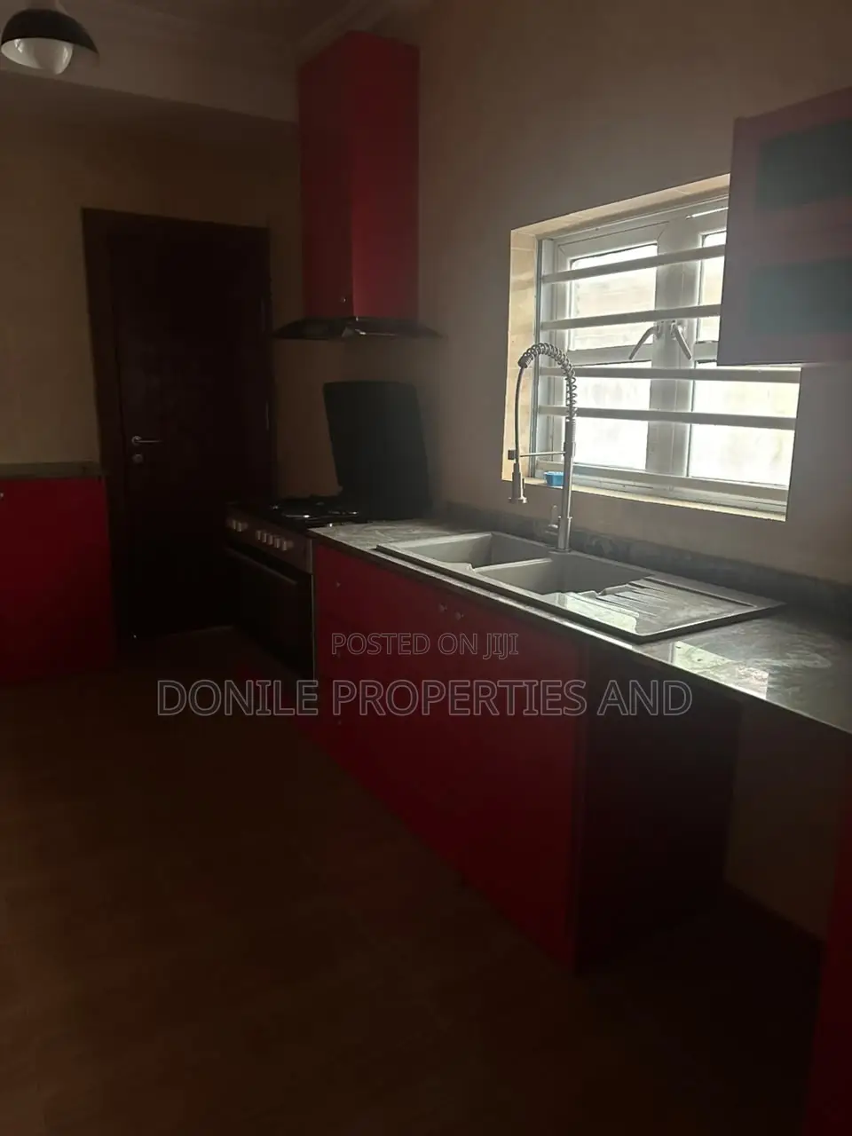 5bdrm Duplex in Osapa london for rent