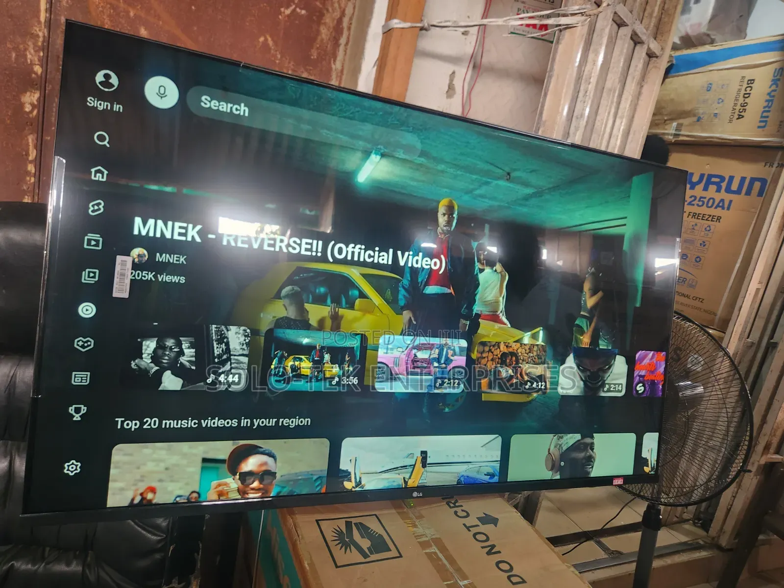 LG TV 70inches Smart Frameless