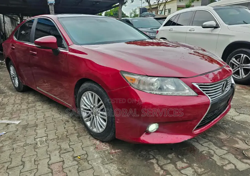 Lexus ES 350 FWD 2015 Red