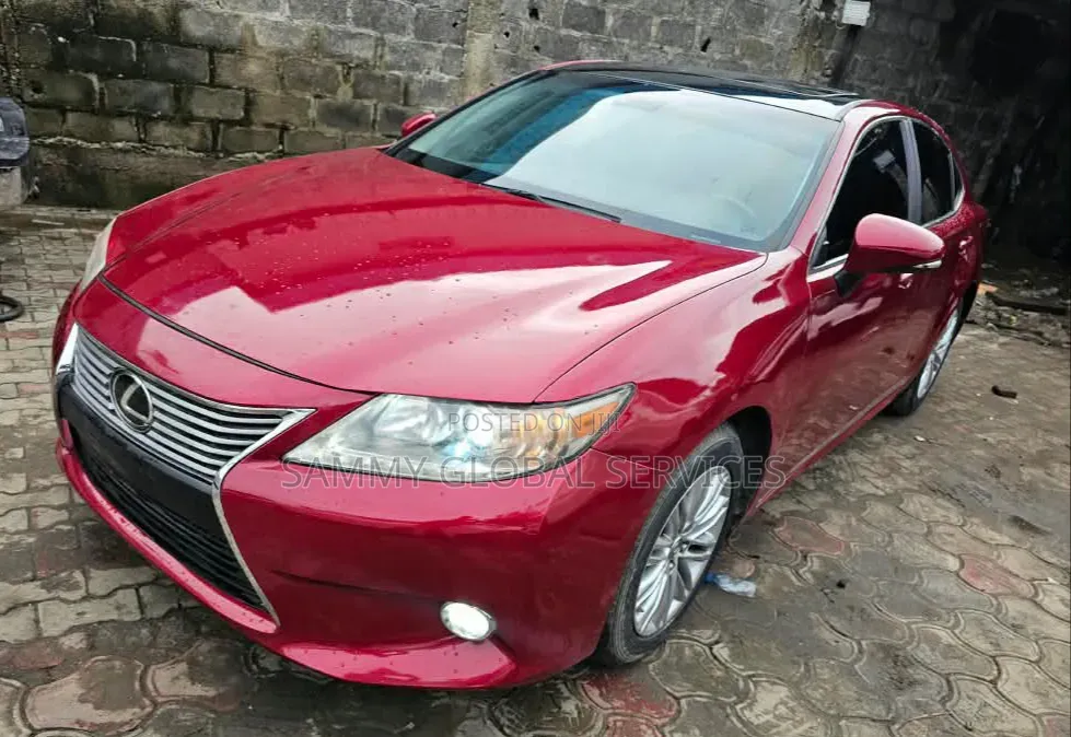 Lexus ES 350 FWD 2015 Red