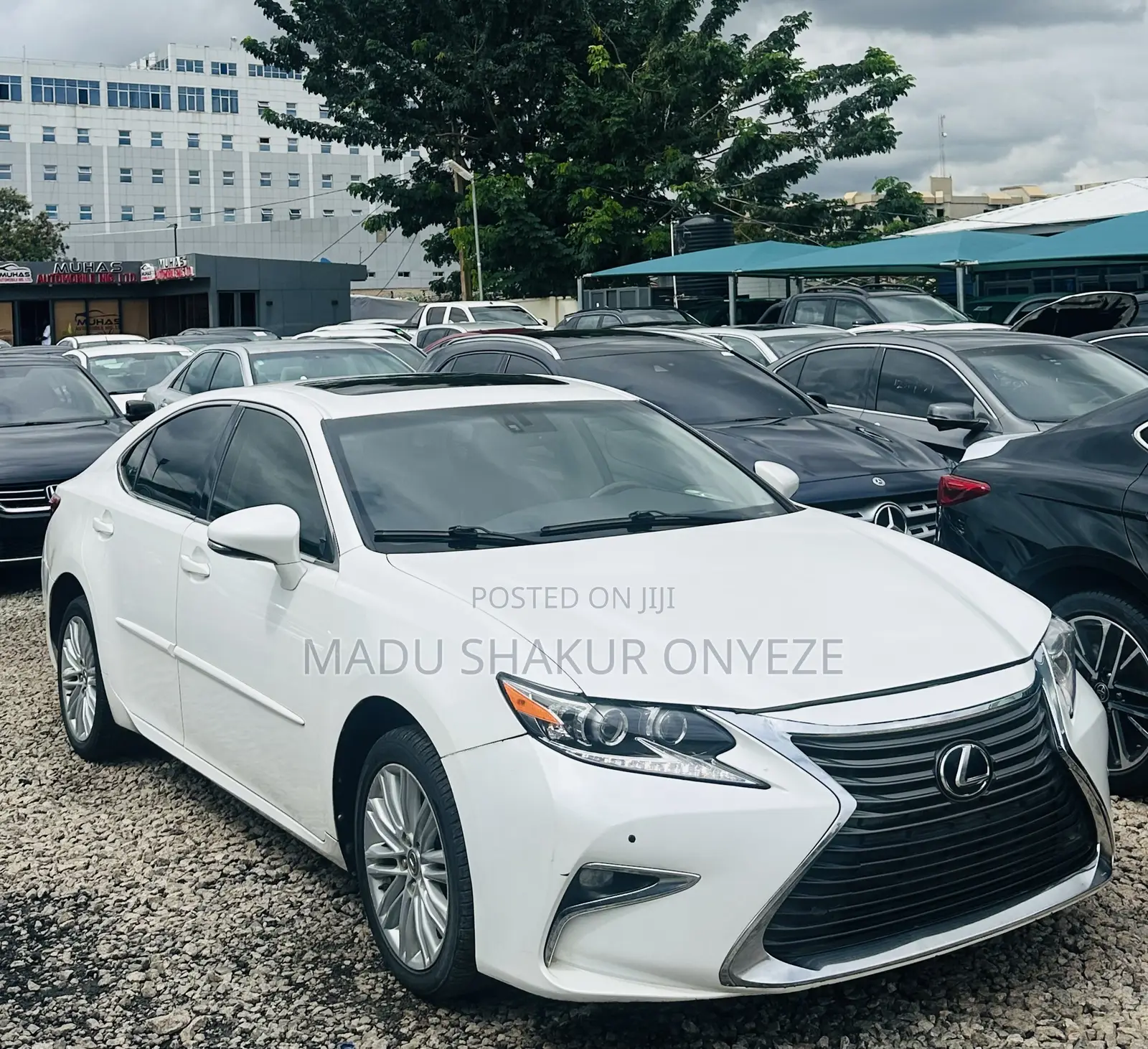 Lexus ES 350 FWD 2014 White