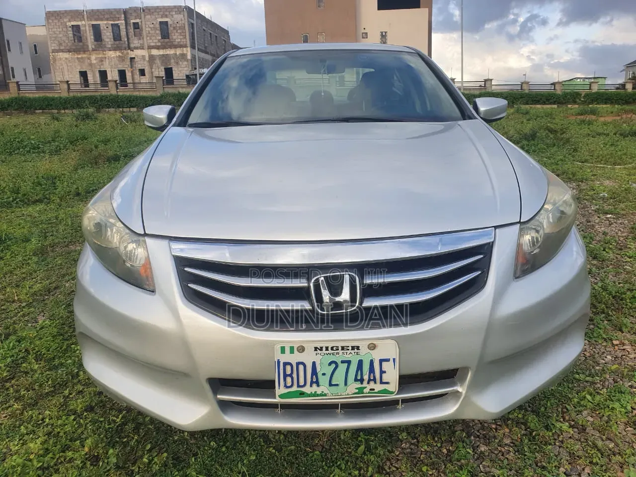 Honda Accord 2011 Silver