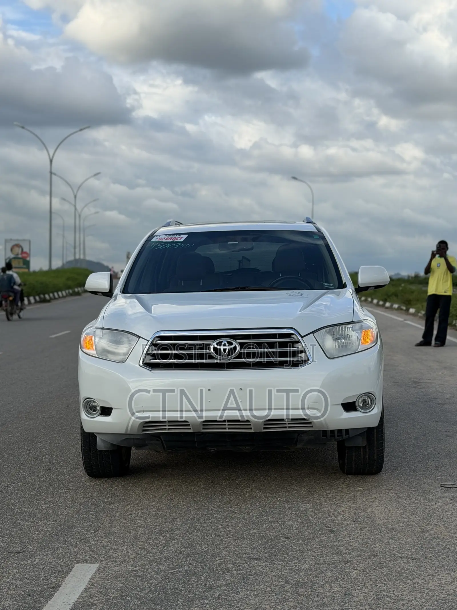 Toyota Highlander Limited 2011 White