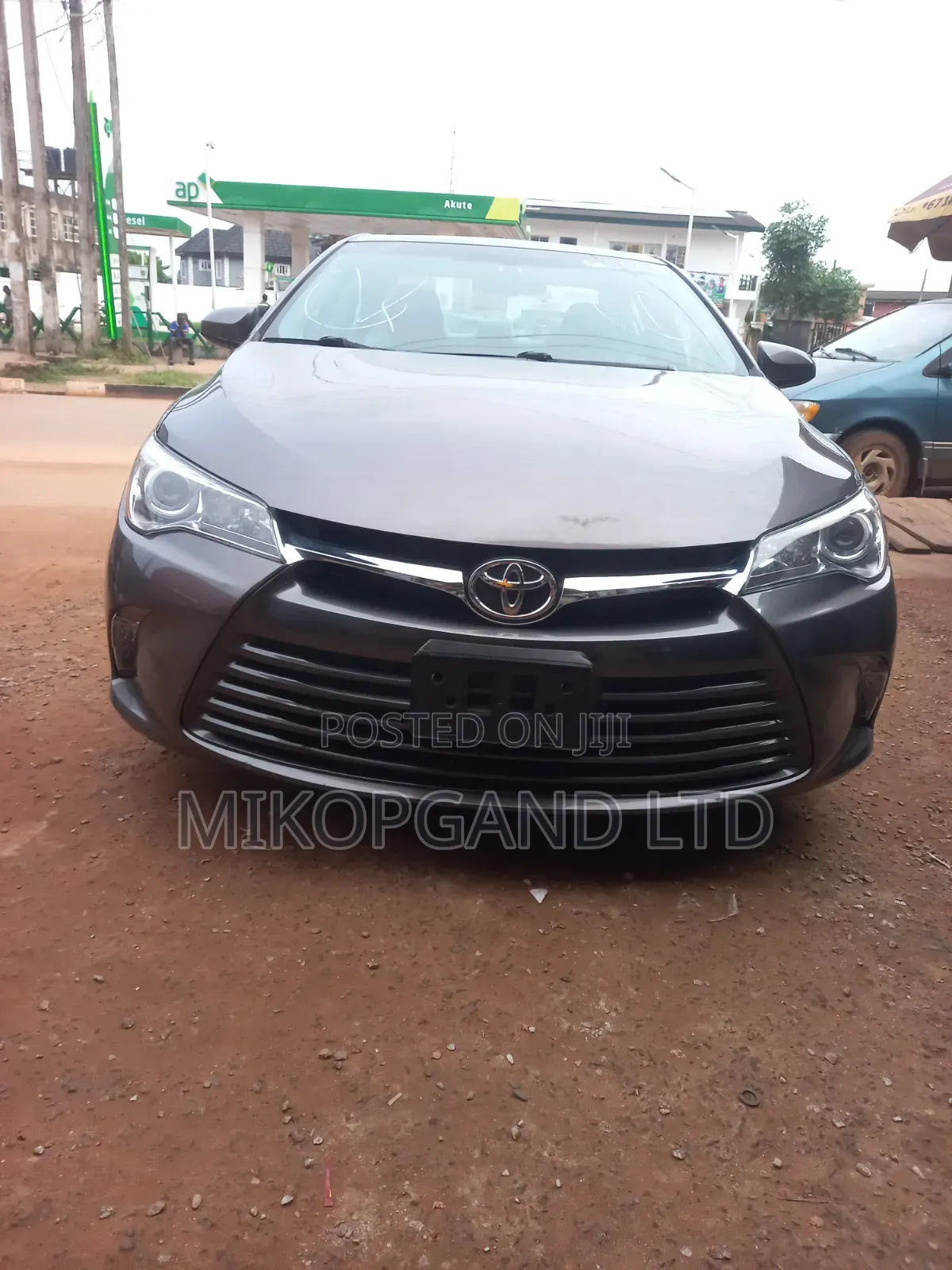 Toyota Camry 2015 Gray