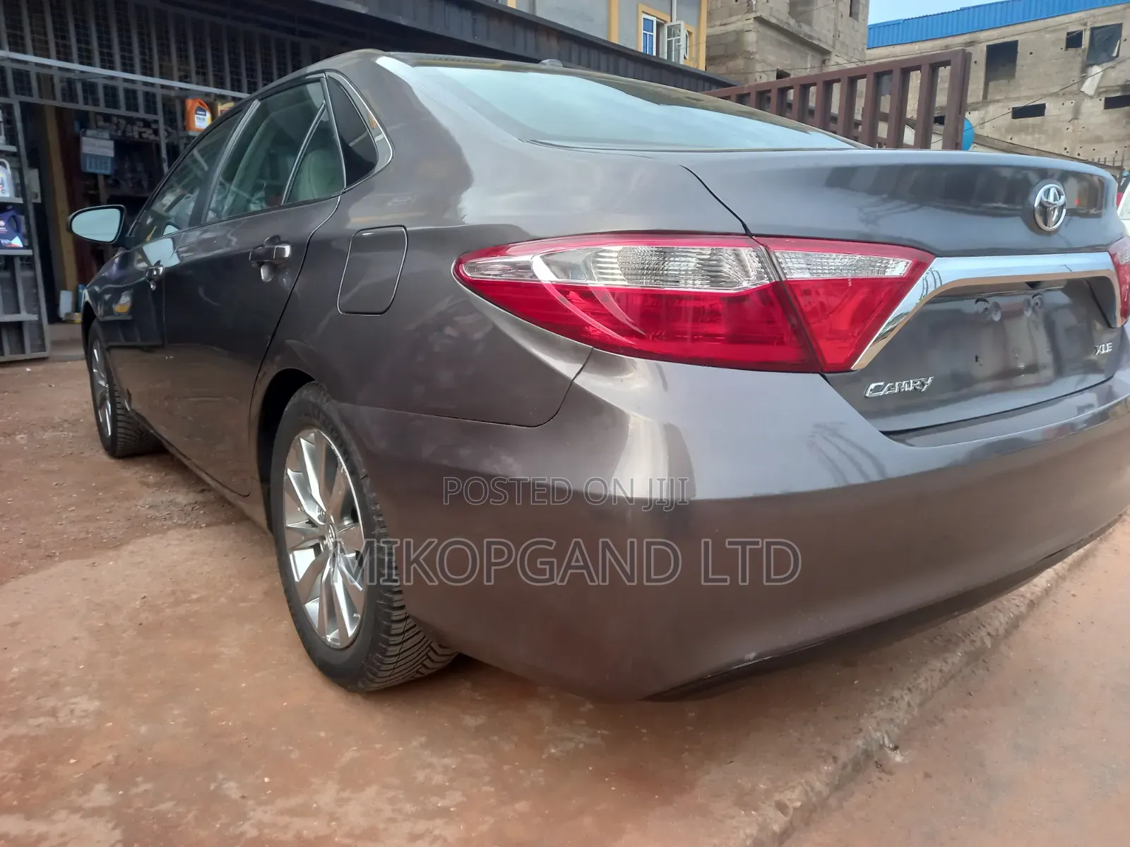 Toyota Camry 2015 Gray